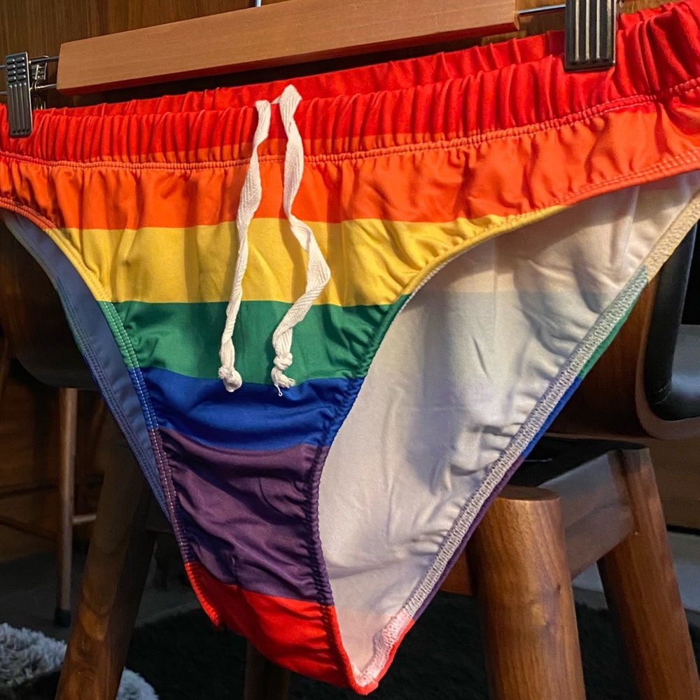 Uzzi mens pride swim brief XL